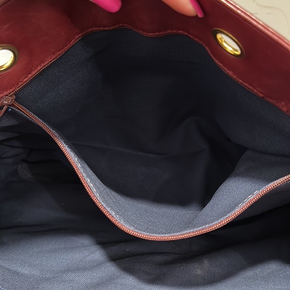 ❤️Chanel Quilted Leather Bow Bag ❤️ - Picture 16 of 17